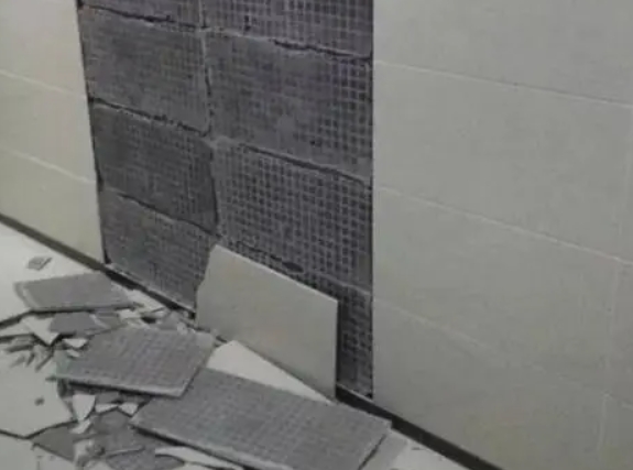 泽州瓷砖空鼓维修公司分享下泽州墙砖松动维修的知识